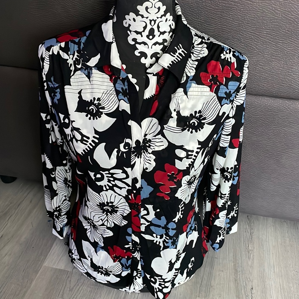 i.e. Relaxed Petite Black with Flower Print Sheer Blouse Size PL